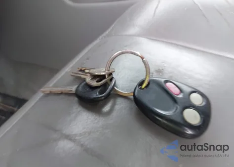 2004 GMC Yukon Xl 1500 Slt from USA, damaged, VIN 1GKEC16T84R303702